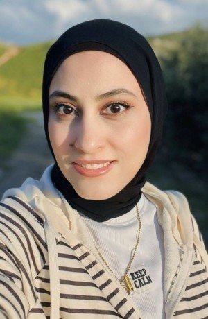 Arwa M Aldeikeh